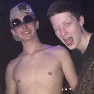 Meet your Posher, Andrew